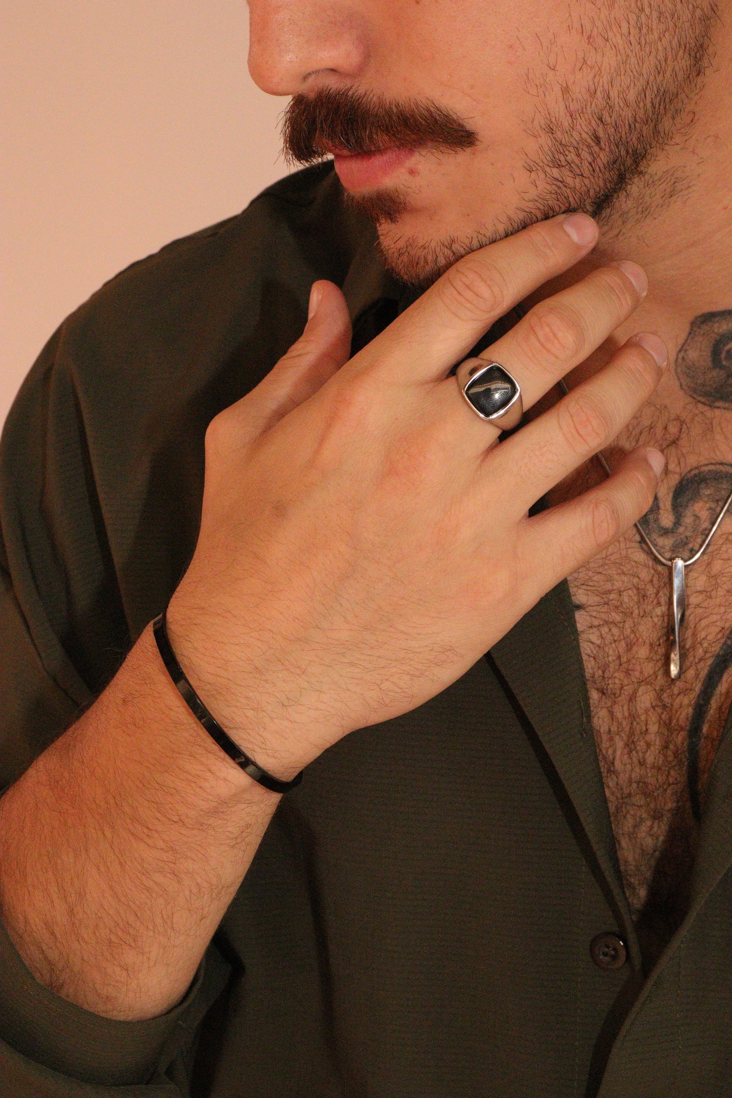 NOVA BRACELET BLACK
